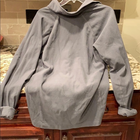 pullover - Picture 2 of 3